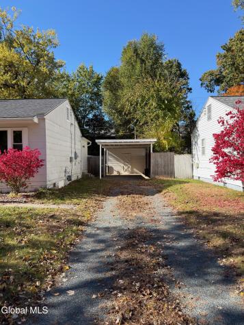 29 Sherwood Drive Latham NY 12110