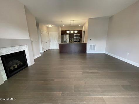 2 West Avenue Saratoga Springs NY 12866