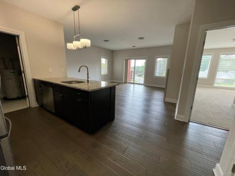 2 West Avenue Saratoga Springs NY 12866