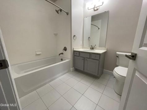 2 West Avenue Saratoga Springs NY 12866