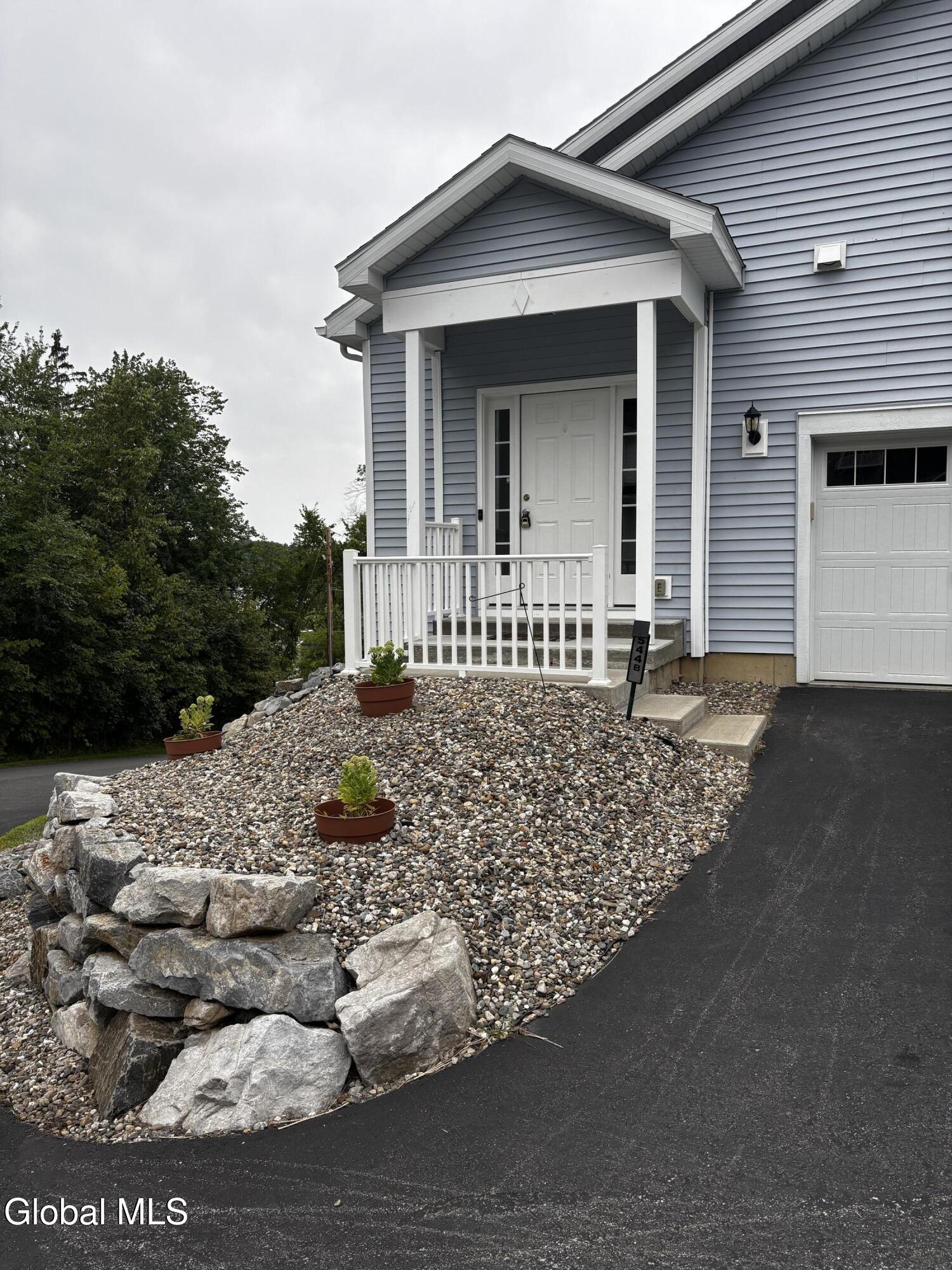 544 Ny Route 9p Stillwater NY 12866