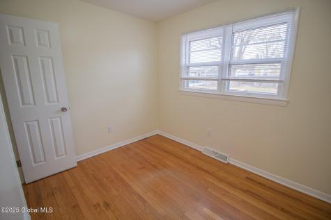 27 Hanifin Avenue Colonie NY 12205