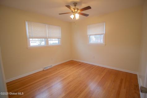27 Hanifin Avenue Colonie NY 12205