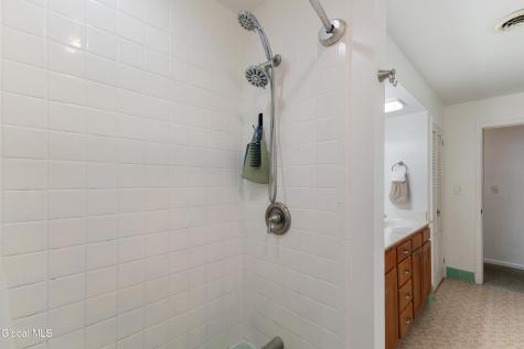 48 John David Lane Albany NY 12208