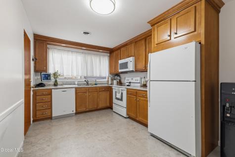 48 John David Lane Albany NY 12208