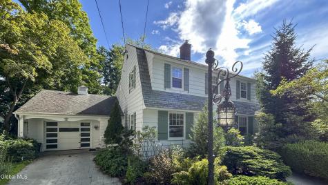 292 Lake Avenue Saratoga Springs NY 12866
