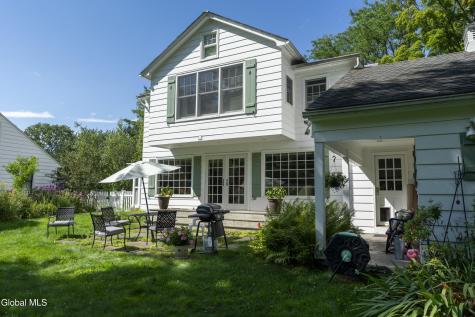 292 Lake Avenue Saratoga Springs NY 12866