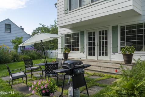 292 Lake Avenue Saratoga Springs NY 12866