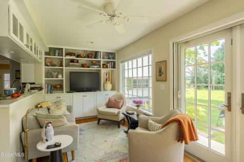 292 Lake Avenue Saratoga Springs NY 12866