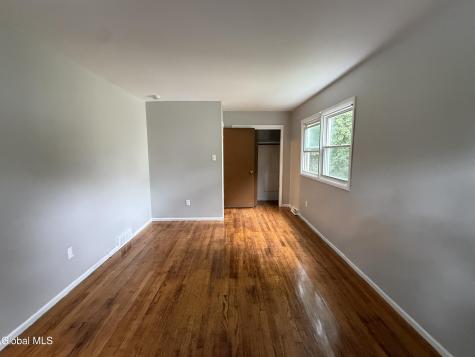 5 Dowling Road Albany NY 12205