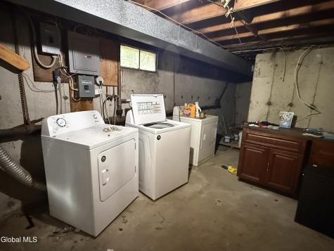 5 Dowling Road Albany NY 12205