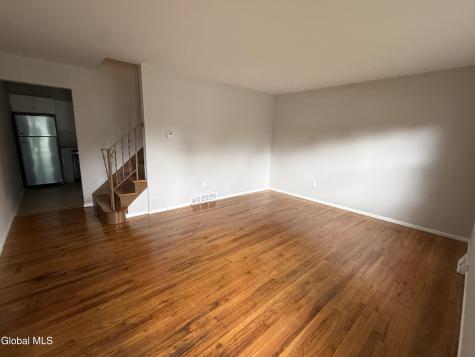 5 Dowling Road Albany NY 12205