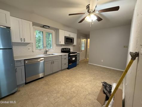 5 Dowling Road Albany NY 12205