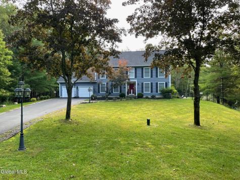 2 Timber Lane Saratoga Springs NY 12866