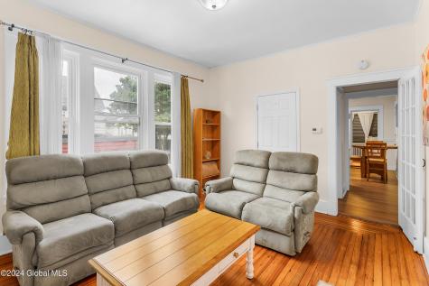 2209 15th Street Troy NY 12180
