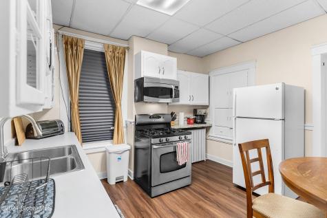 2209 15th Street Troy NY 12180