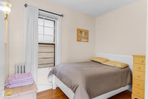 2209 15th Street Troy NY 12180
