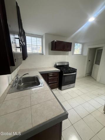 486 4th Street Troy NY 12180
