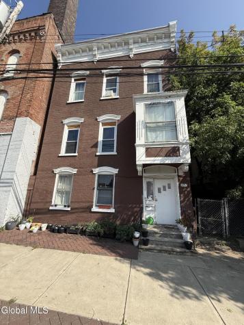486 4th Street Troy NY 12180