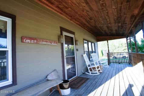 48 Smith Bridge Road Saratoga Springs NY 12866
