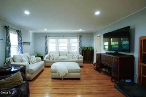 48 Smith Bridge Road Saratoga Springs NY 12866