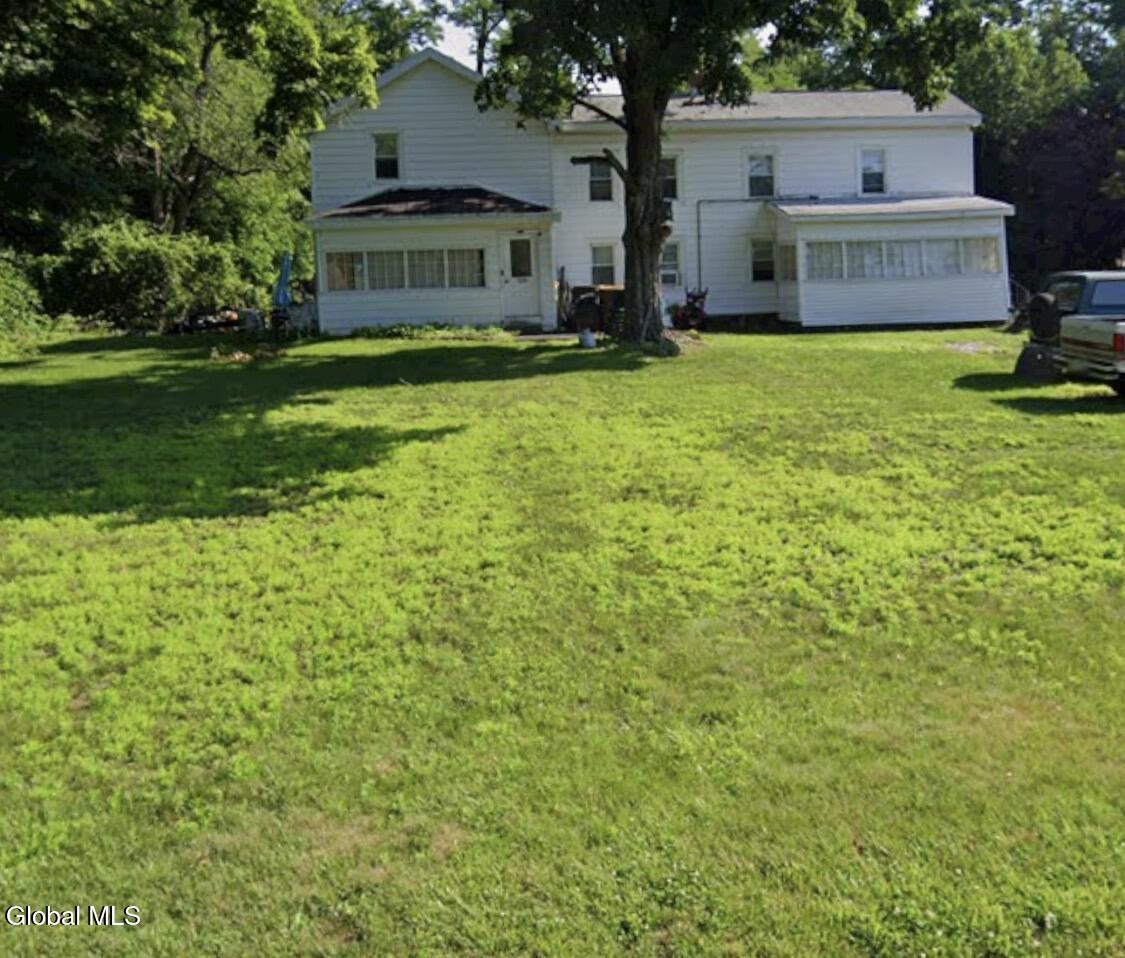 123 Guideboard Road Waterford NY 12188