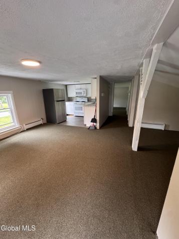 123 Guideboard Road Waterford NY 12188