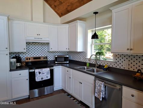 134 Pickle Hill Road Queensbury NY 12804