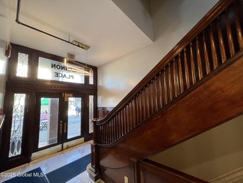 5 Broadway Troy NY 12180