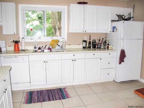 20 Van Dorn Street Saratoga Springs NY 12866