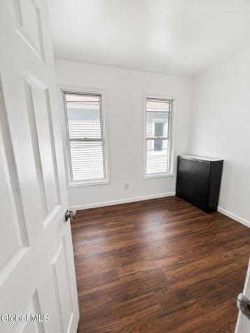 407 Victory Avenue Schenectady NY 12307