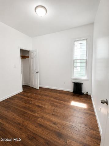 407 Victory Avenue Schenectady NY 12307