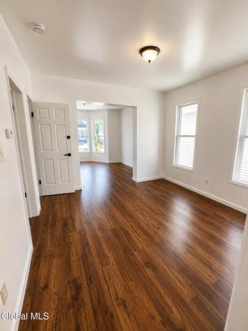 407 Victory Avenue Schenectady NY 12307