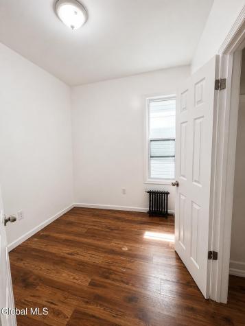 407 Victory Avenue Schenectady NY 12307