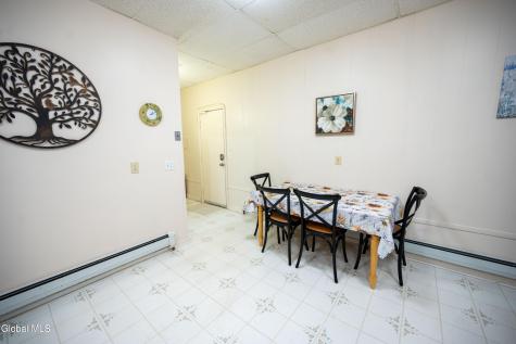 2209 15th Street Troy NY 12180