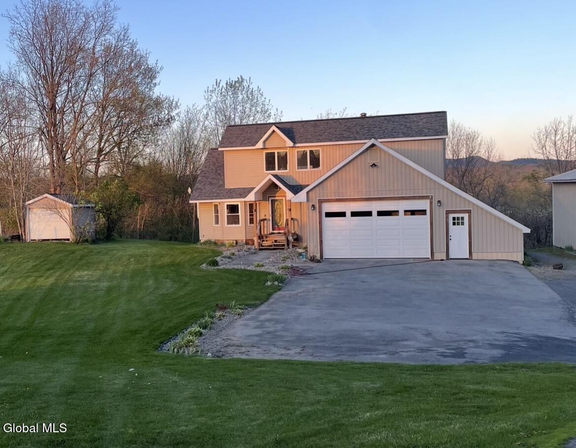 632 W River Road Gansevoort NY 12831