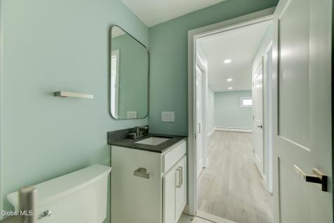 13 Bancker Avenue Scotia NY 12302