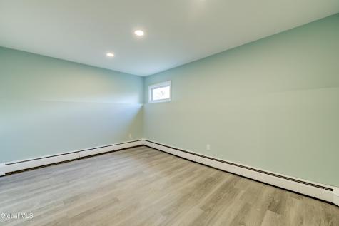 13 Bancker Avenue Scotia NY 12302