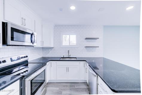 13 Bancker Avenue Scotia NY 12302
