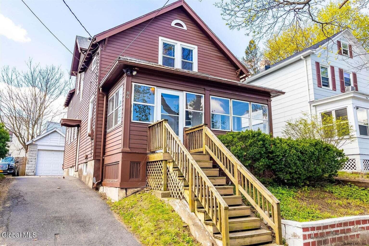 86 Benson Street Albany NY 12206