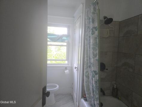 86 Benson Street Albany NY 12206