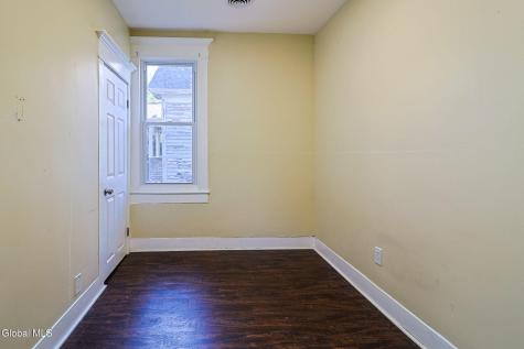 33 W Pine Street Gloversville NY 12078