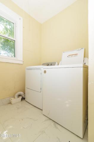 33 W Pine Street Gloversville NY 12078