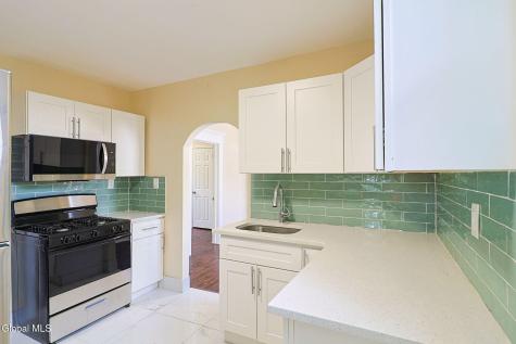 33 W Pine Street Gloversville NY 12078