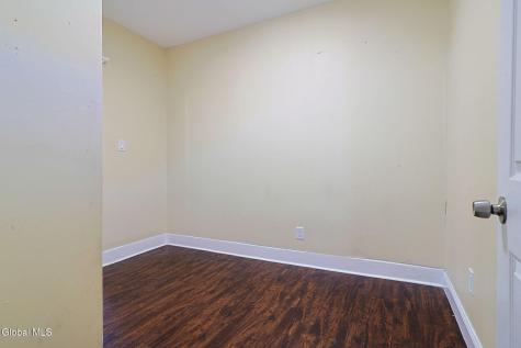 33 W Pine Street Gloversville NY 12078