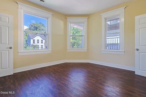33 W Pine Street Gloversville NY 12078