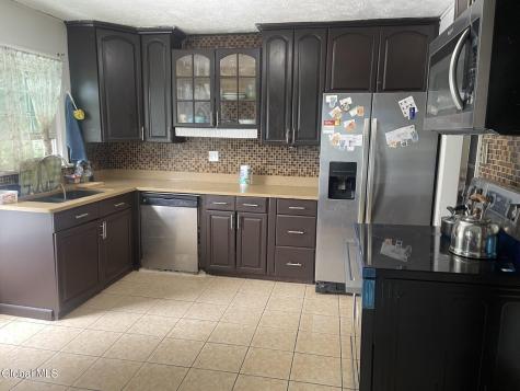 21 Ridgecrest Avenue Latham NY 12110