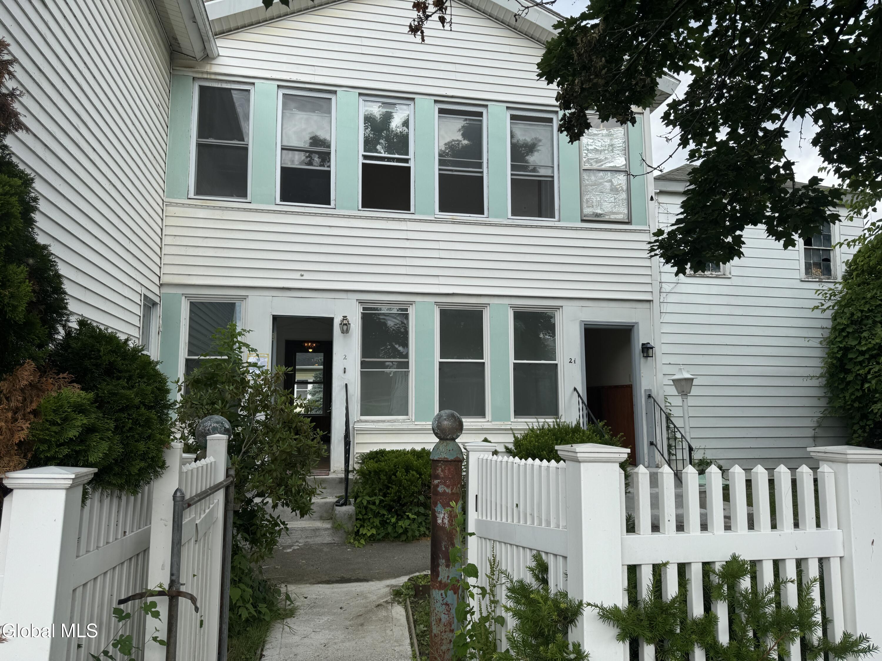 2 1/2 1st Street Waterford NY 12188