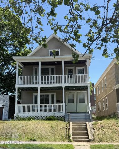 434 Division Street Schenectady NY 12304