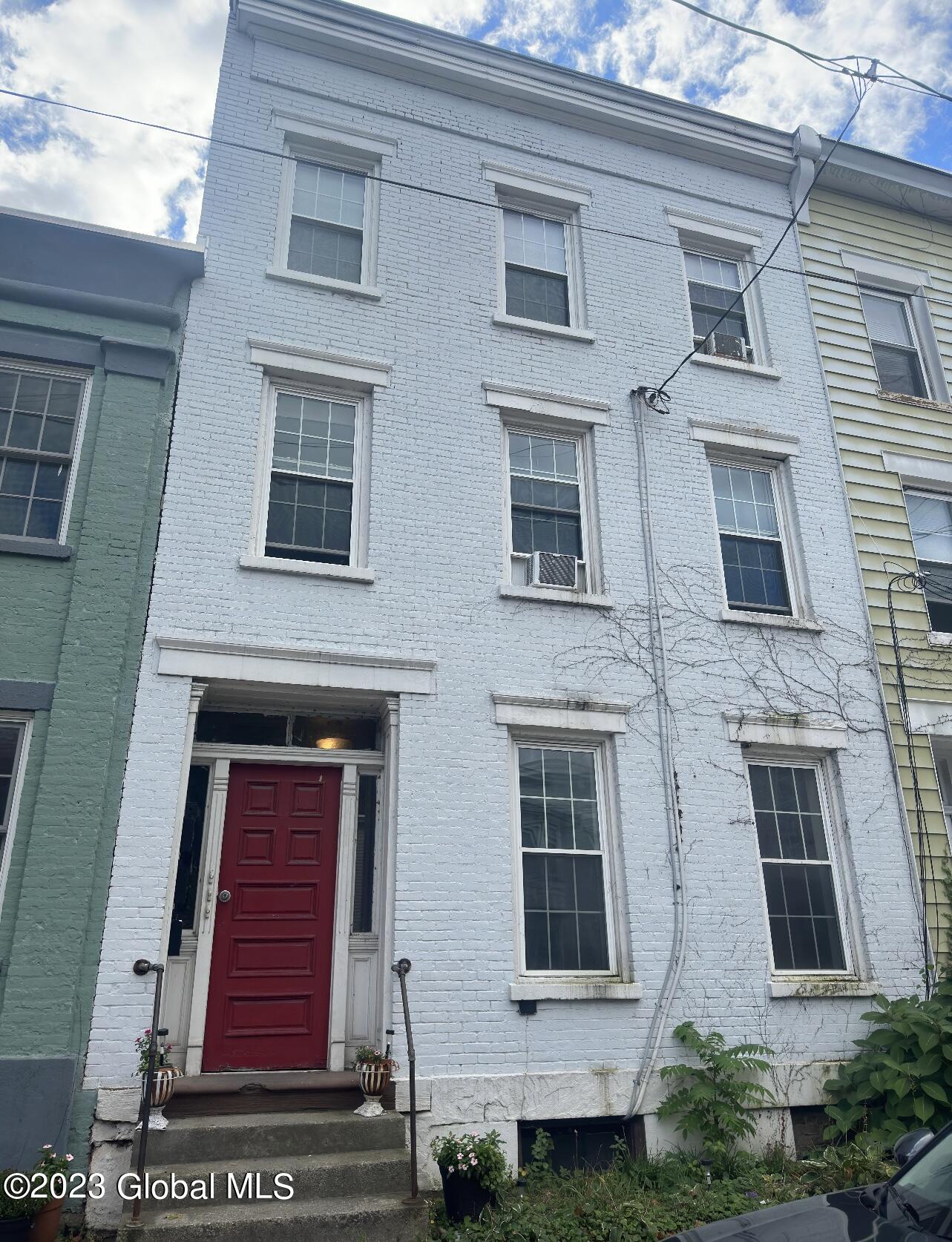 251 Liberty Street Troy NY 12180